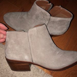Sam Edelman Women’s Petty ankle bootie size 7